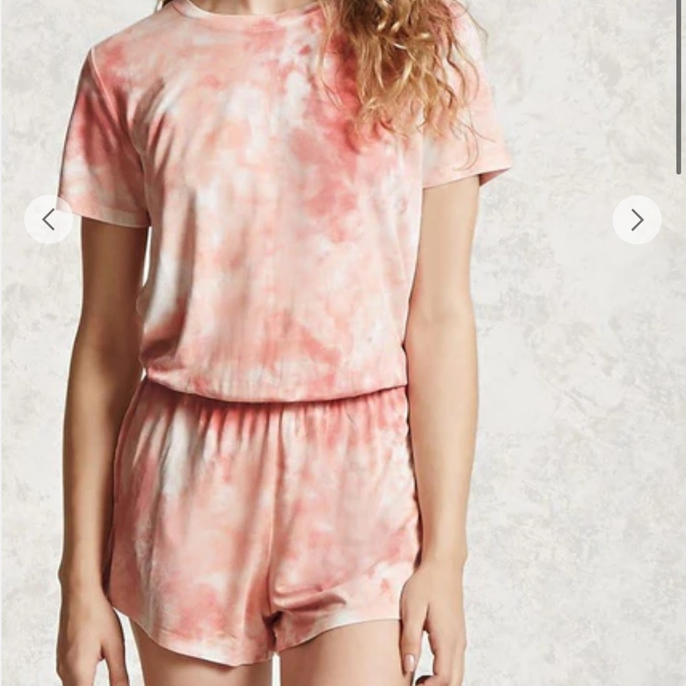 Forever 21 peach and white romper - Picture 3 of 3